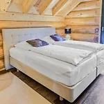 Ferienblockhaus Schwarzwald - Luxus Mit Sauna & Whirlpool Vakantiehuis