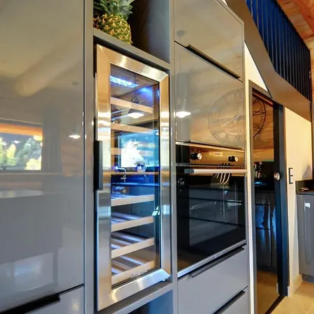 Ferienblockhaus Schwarzwald - Luxus Mit Sauna & Whirlpool * Feldberg (Baden-Wurttemberg)