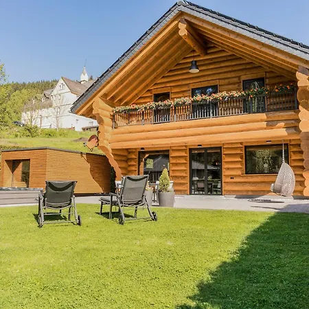 度假居 Ferienblockhaus Schwarzwald - Luxus Mit Sauna & Whirlpool 费尔德伯格