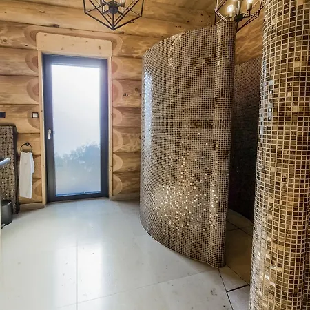 Ferienblockhaus Schwarzwald - Luxus Mit Sauna & Whirlpool *