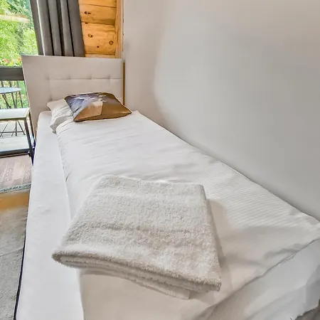 Ferienblockhaus Schwarzwald - Luxus Mit Sauna & Whirlpool 度假居