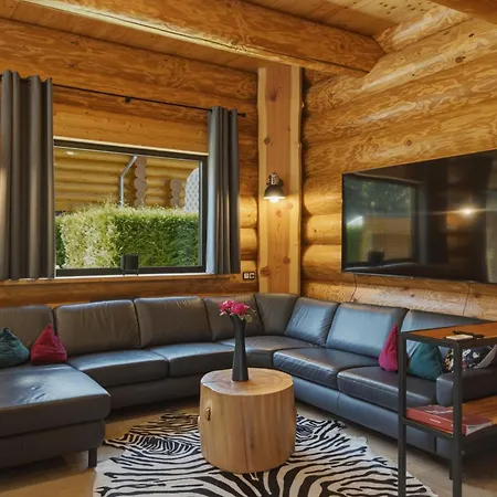 Ferienblockhaus Schwarzwald - Luxus Mit Sauna & Whirlpool