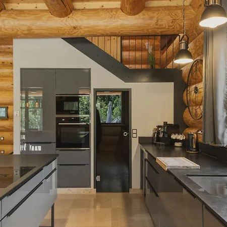 度假居 Ferienblockhaus Schwarzwald - Luxus Mit Sauna & Whirlpool *