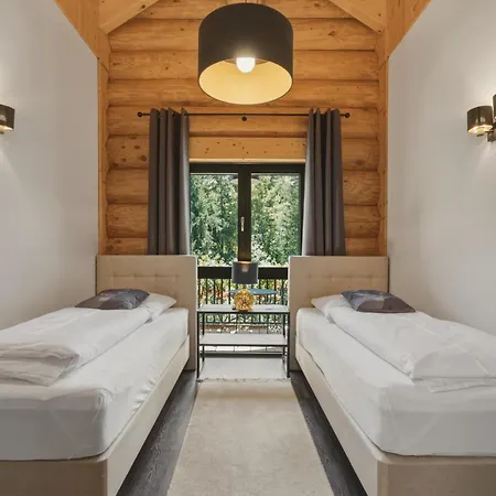 Ferienblockhaus Schwarzwald - Luxus Mit Sauna & Whirlpool 费尔德伯格