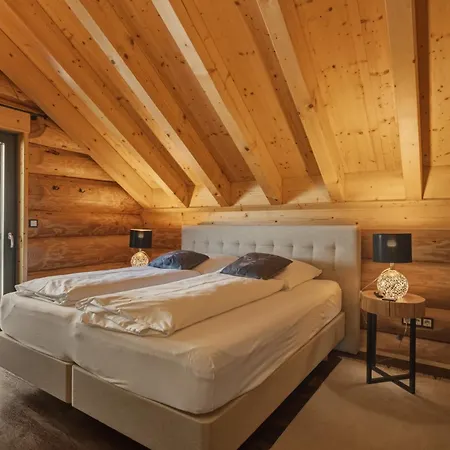 Ferienblockhaus Schwarzwald - Luxus Mit Sauna & Whirlpool *